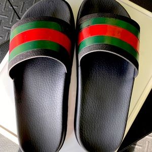 Gucci men’s slides. Size 9